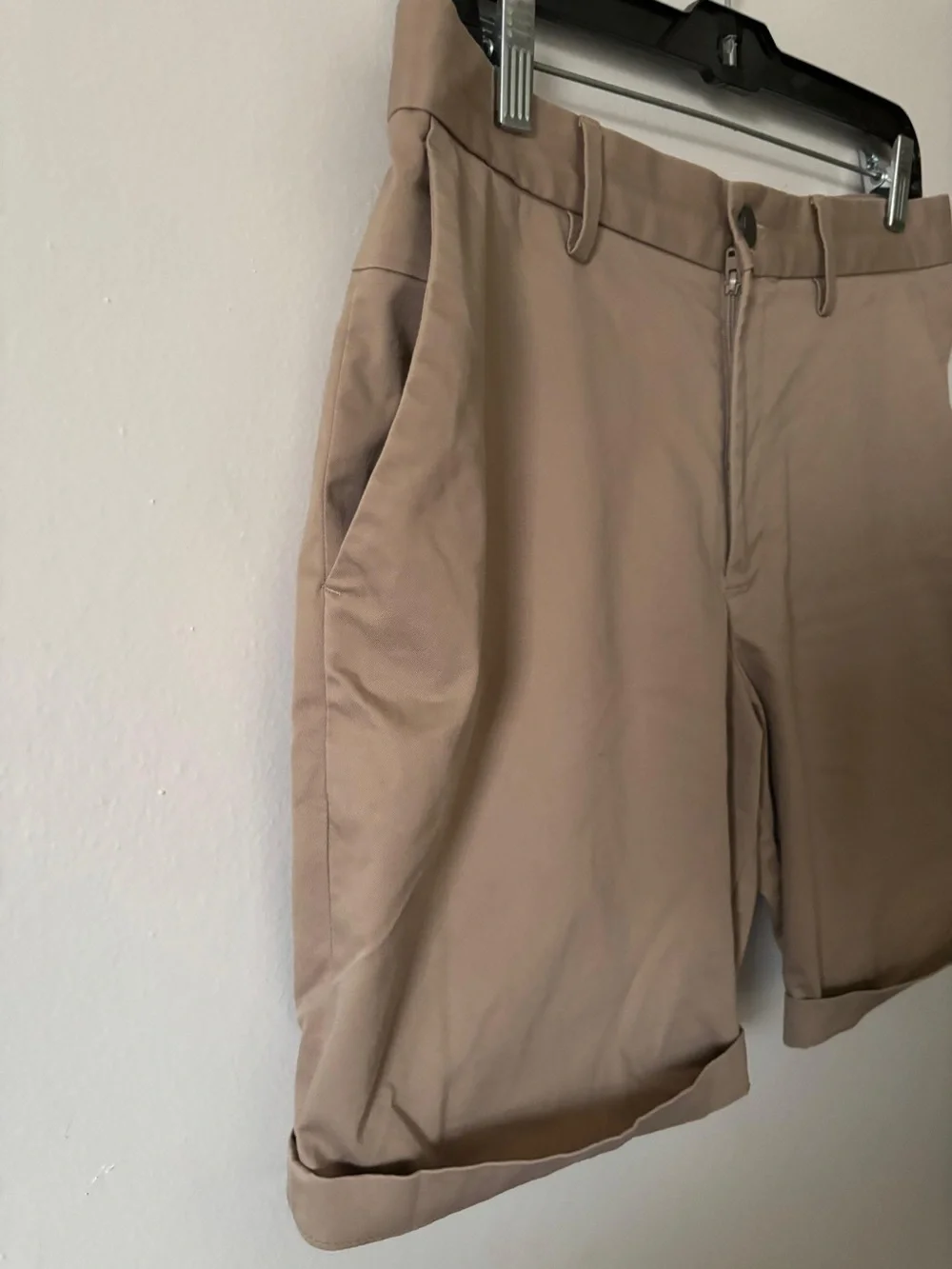 Banana Republic Men's Flat-Front Chino Shorts - Taupe
